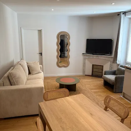 #102 Heart Of Vieil - Place Nationale-high-end Newly Renovated & Furnished * Антіб