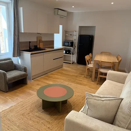 Appartamento #102 Heart Of Vieil - Place Nationale-high-end Newly Renovated & Furnished